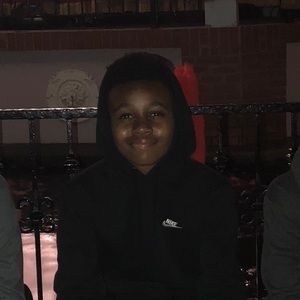 Meet your Posher, Travis